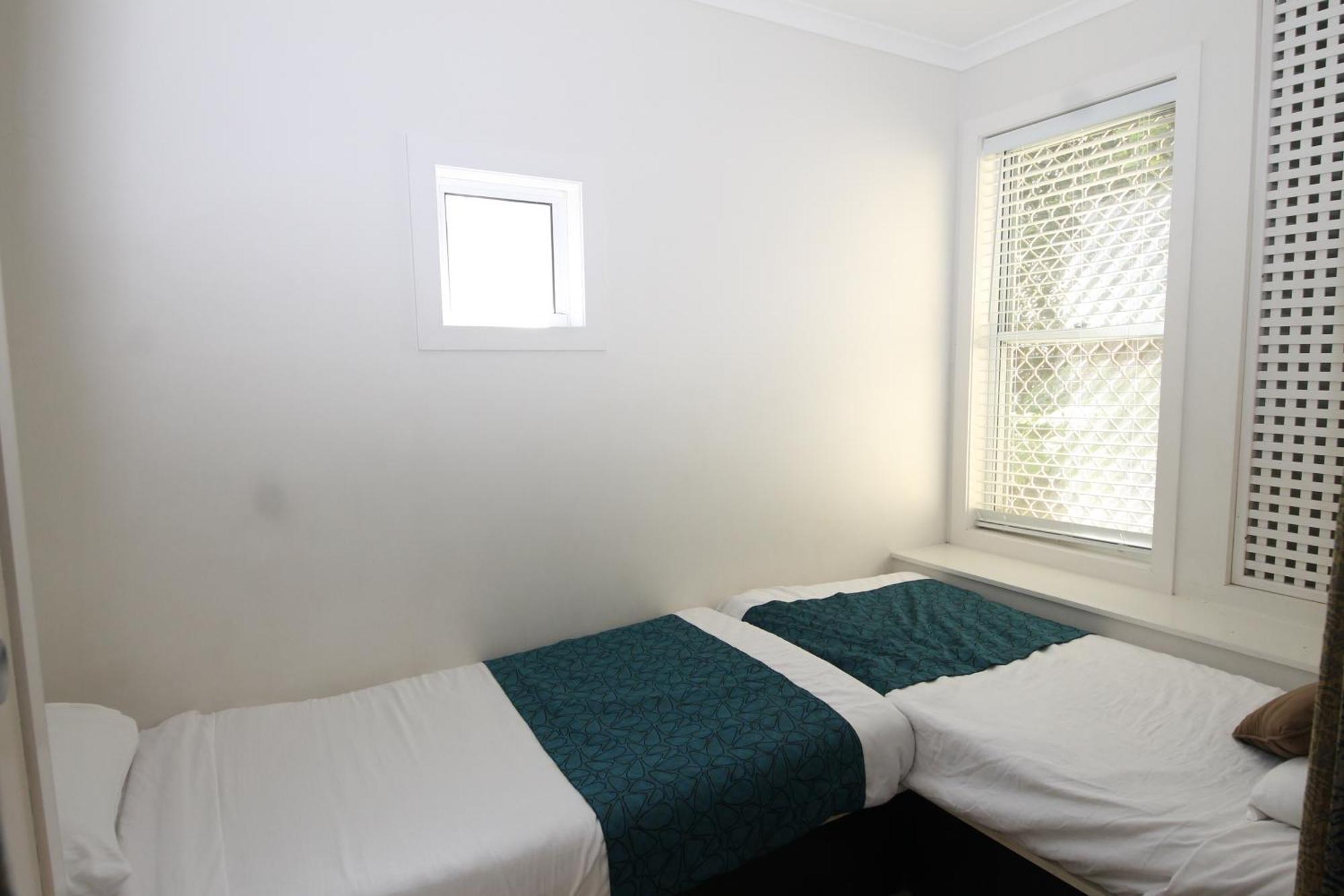 Moreton Island Villas And Apartments Тангалума Стая снимка