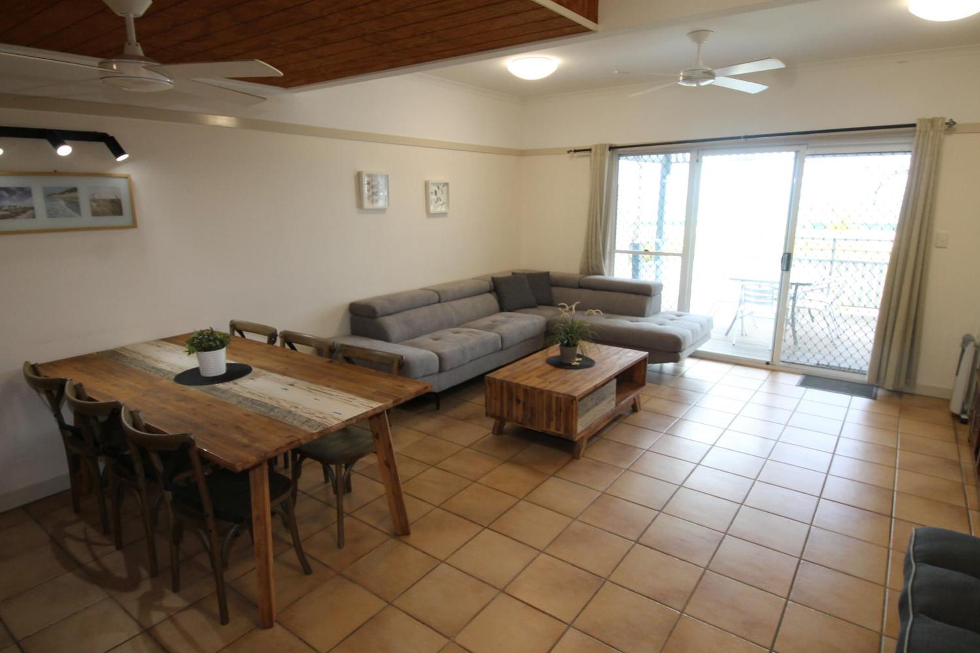 Moreton Island Villas And Apartments Тангалума Стая снимка
