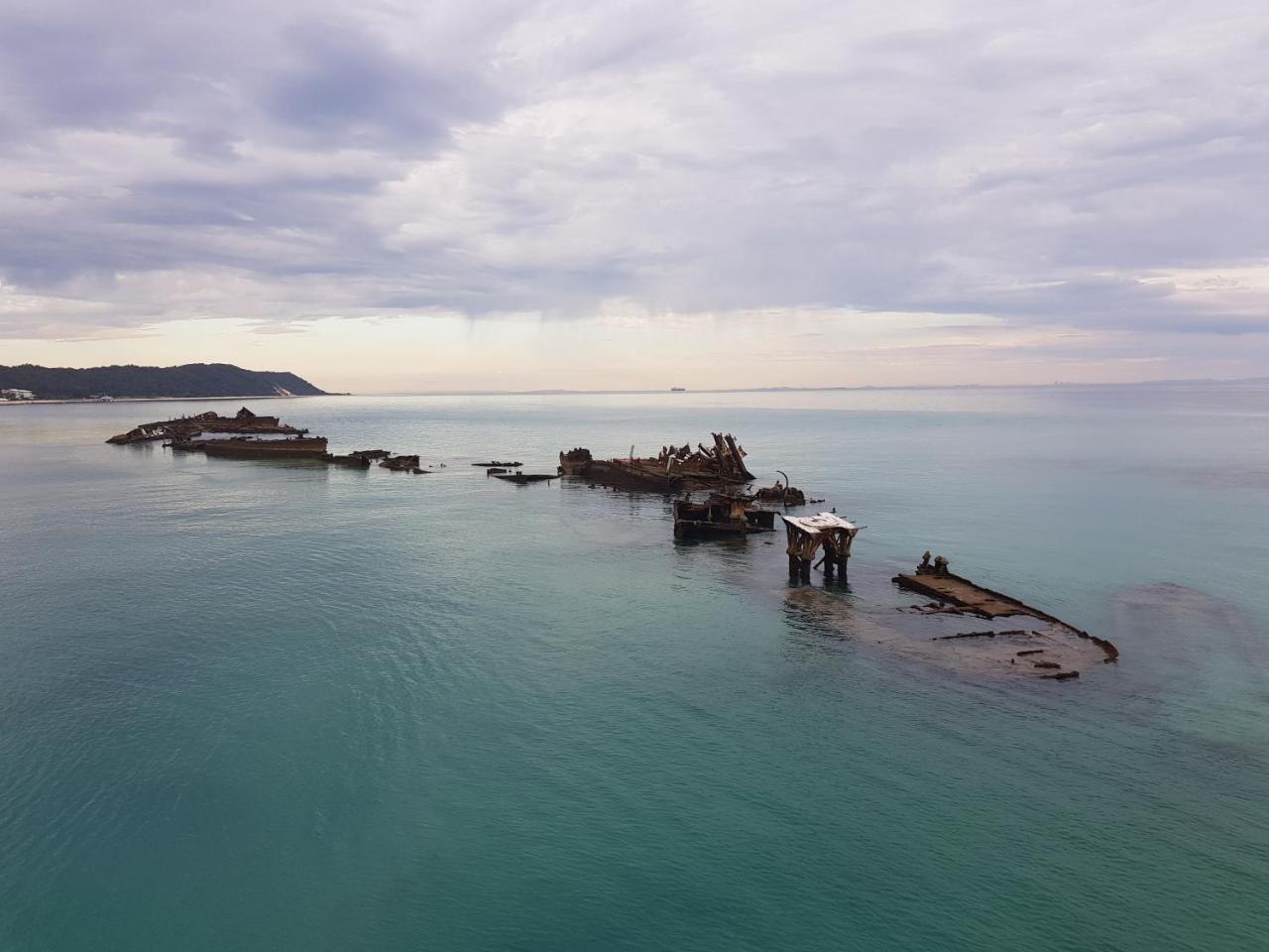 Moreton Island Villas And Apartments Тангалума Екстериор снимка